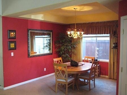 3rd image of 1410 Sandhill Dr