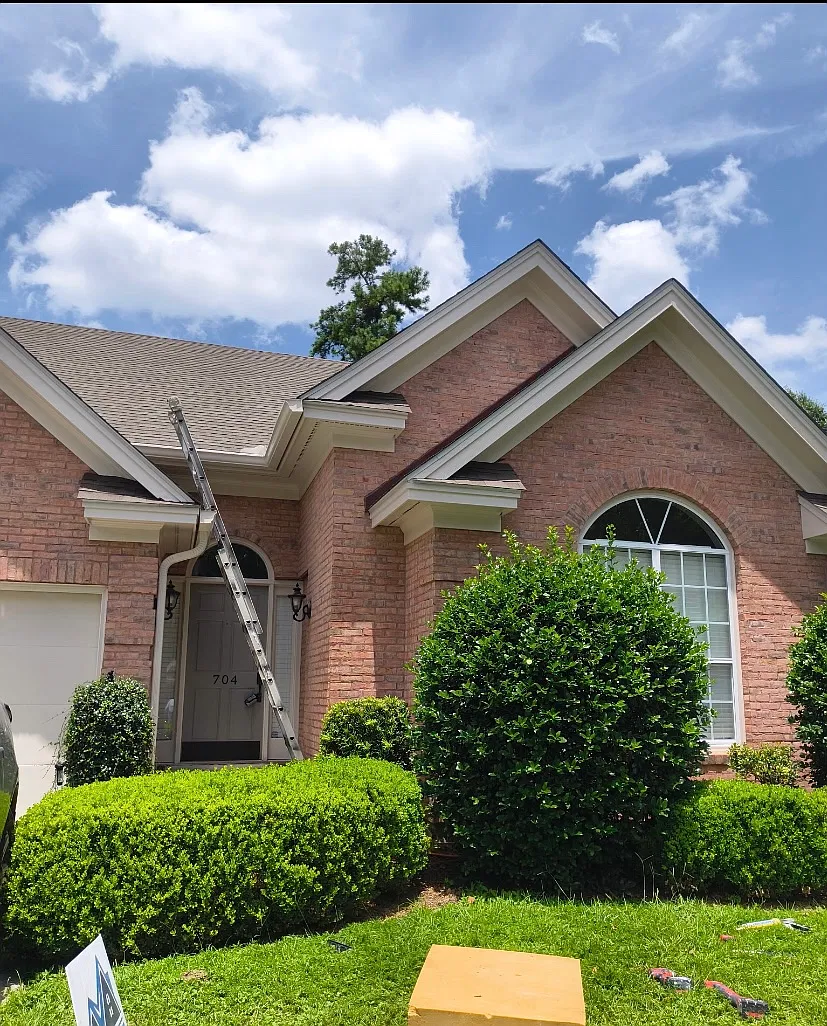 704 Thornbrooke Ct — Photo 3