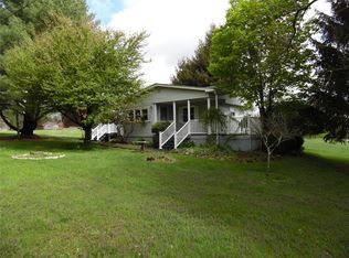 8 Crumley Van Vactor Rd, Ferndale, NY 12734