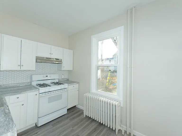 12 Stanwix St #B — Photo 15