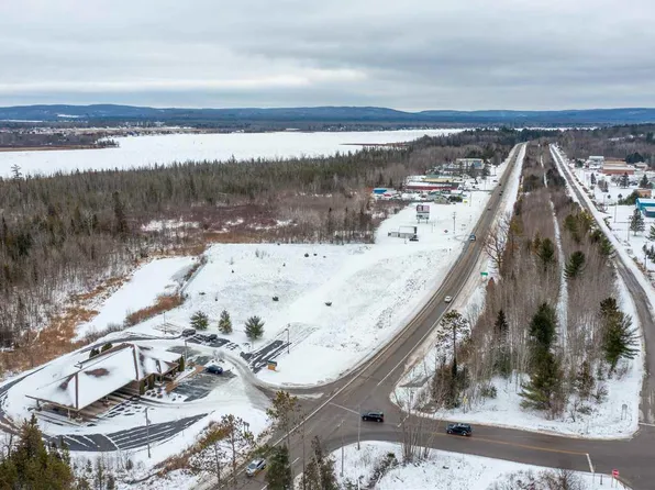 8105 S Us Highway 31, Alanson, MI 49706