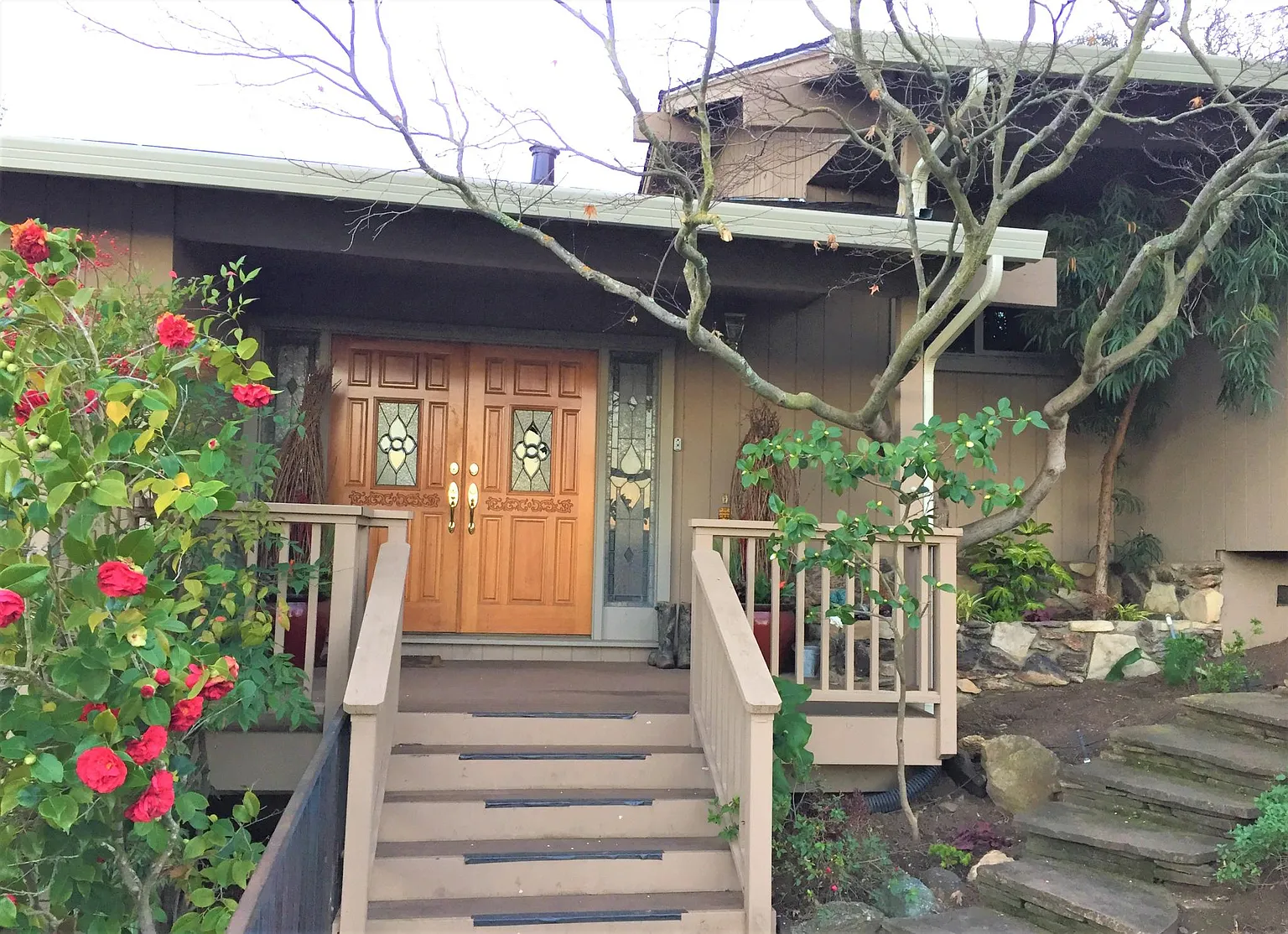 1306 Rimrock Dr photo 1