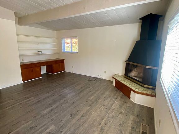 3rd image of 818 2nd St