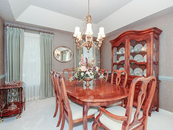 5th image of 1809 Quarterhorse Ct