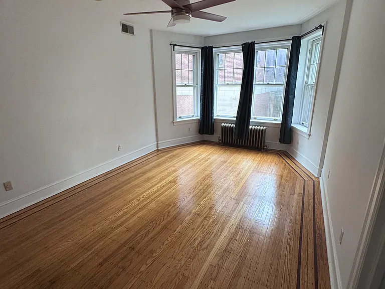 315 S 46th St #6 — Photo 7