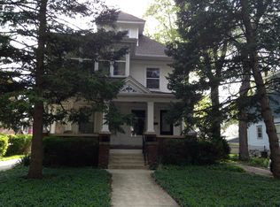 1419 Lowell Ave, Springfield, IL 62704