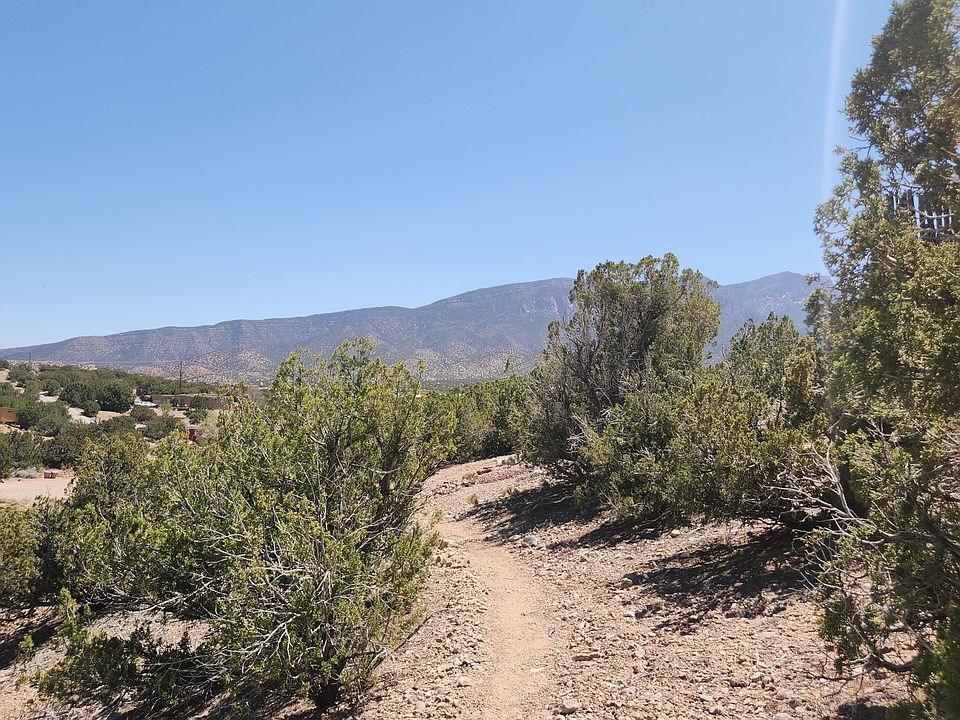 1st image of 36 Ridge Rd