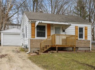 1279 E 36th St, Des Moines, IA 50317