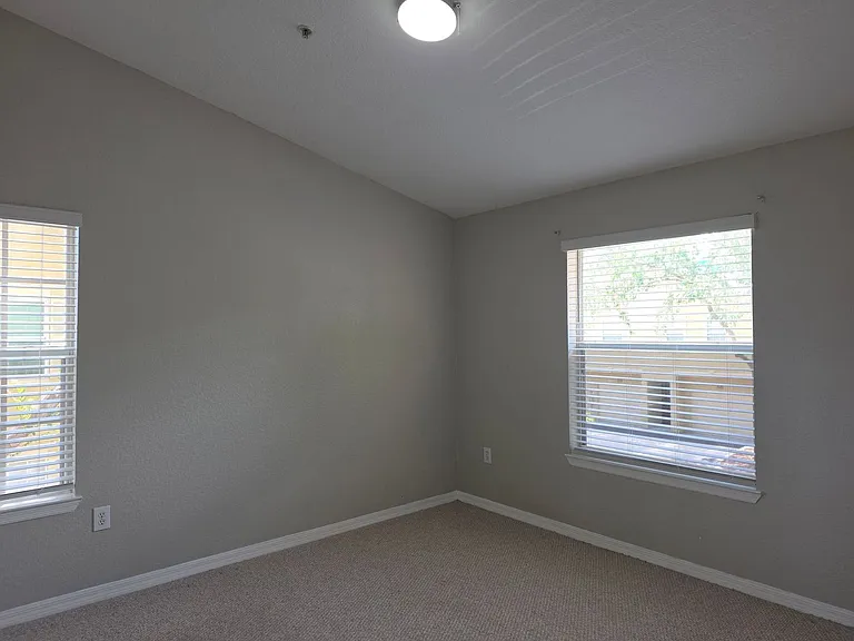 826 Grand Regency Point #202 — Photo 22