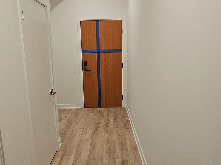 1660 Bloor St W #418 — Photo 30