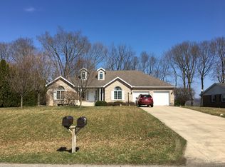 5037 W Bluffview Dr, Berrien Springs, MI 49103