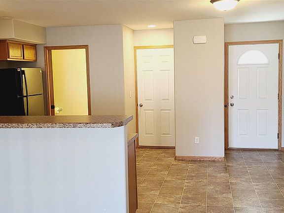 4th image of 4828 Algonquin Dr