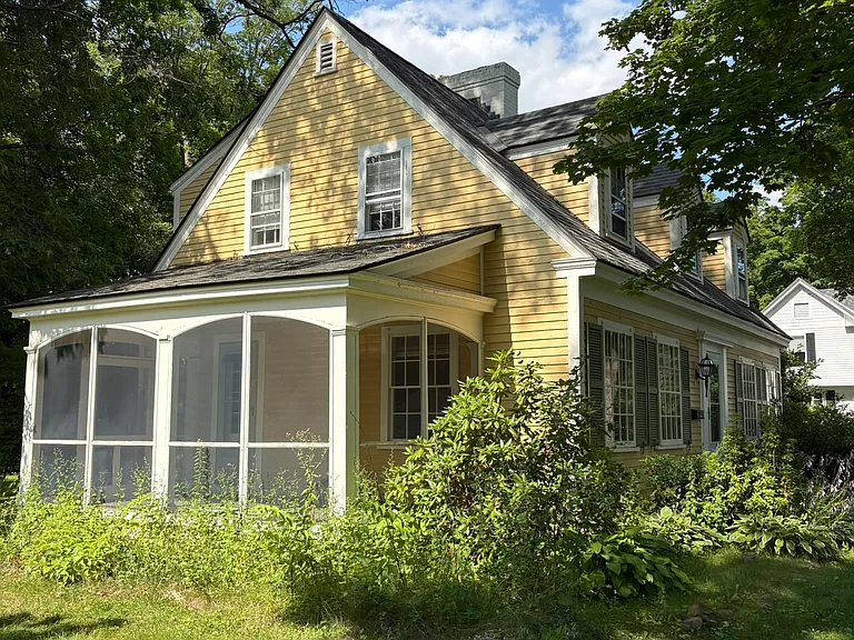 15 Ridgewood Ave — Photo 9