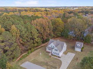 1493 Grassy Hills Ln, Holly Springs, NC 27540