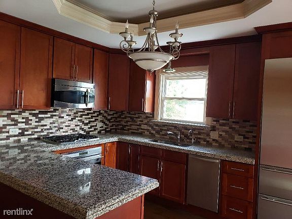 2nd image of 6259 W Gunnison St #3