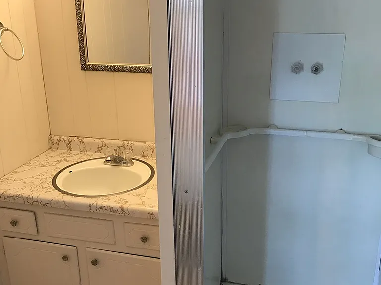 1507 Wilson Ave — Photo 11