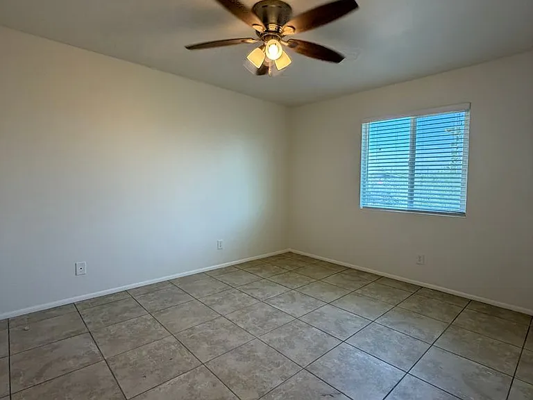 Apartments on Twelve — Photo 15