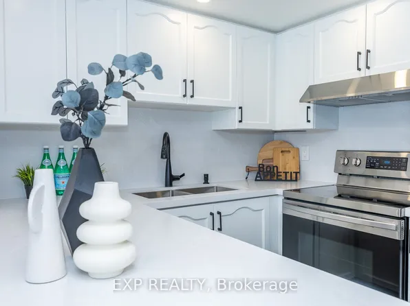105 George Appleton Way #2143, Toronto, ON M3M 0A2
