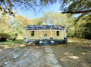 864 Lamb St, Henderson, NC 27536