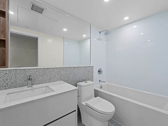 4th image of 10428 Whalley Blvd #407