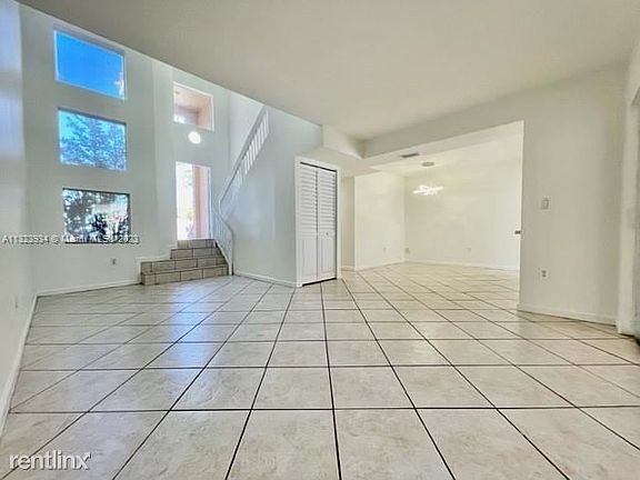 3rd image of 6537 SW 132nd Court Cir #6537