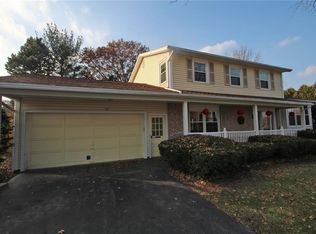 63 Mont Morency Dr, Rochester, NY 14612