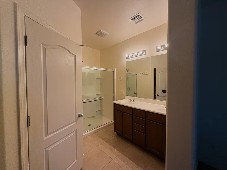 21005 E Pecan Ln — Photo 7