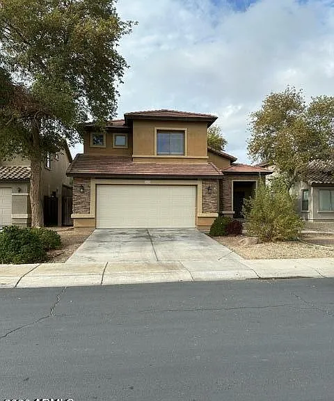 3118 S 95th Ln — Photo 2
