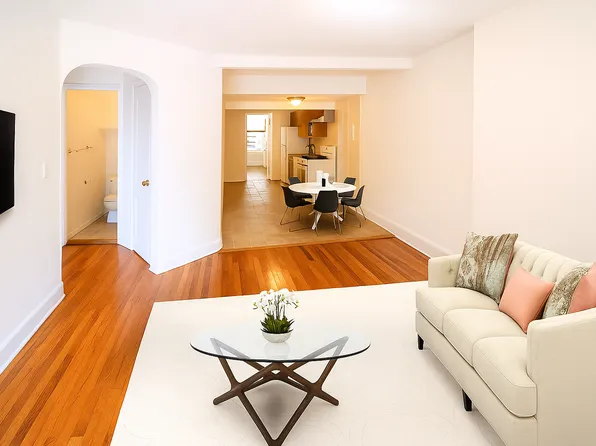 343 1st Avenue image 2 of 10