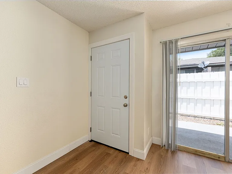 3025 SE 55th Ave #C — Photo 7