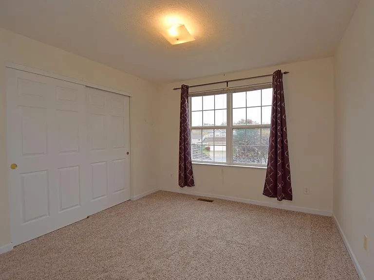 7867 Winding Creek Ct — Photo 14