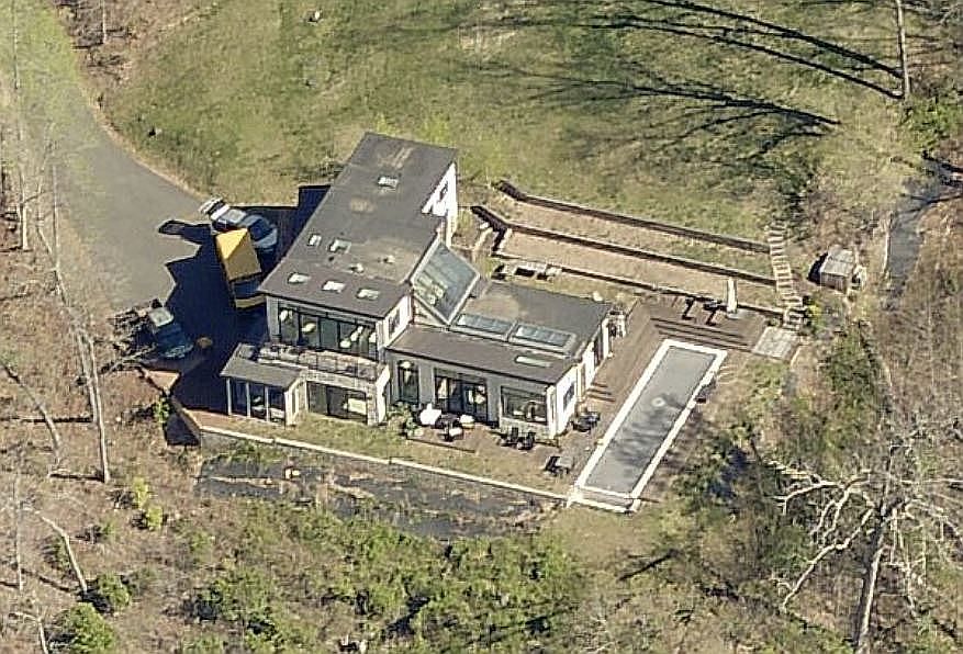 1st image of 10772 Lake Forest Dr