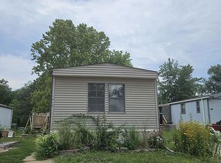 1412 W Arlington Ave, Lincoln, NE 68522