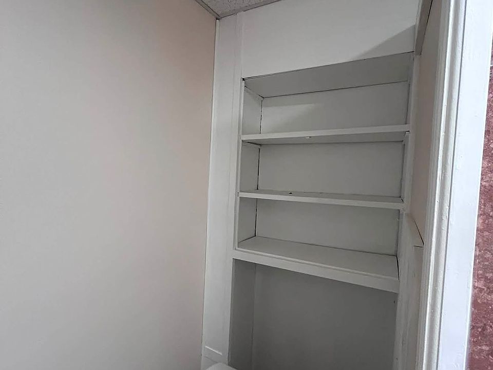 1st image of 17 S 8th St APT 4