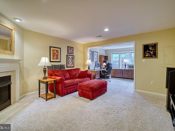 4th image of 11448 Kentshire Way