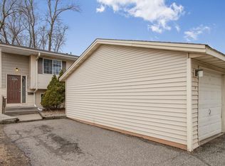 4041 W 125th St, Savage, MN 55378
