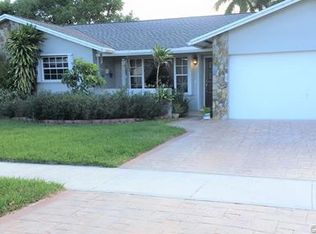 10432 SW 143rd Ct, Miami, FL 33186