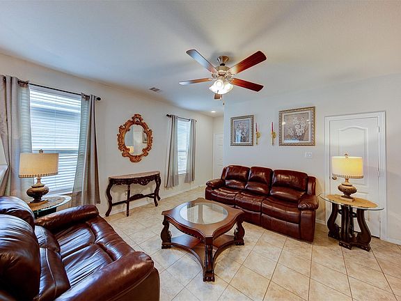 5th image of 9707 Vanessa Glen Ct