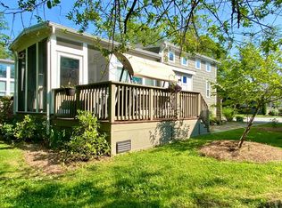 199 Drifting Brook Ln, Flat Rock, NC 28731