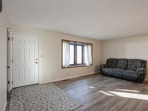 5th image of 1217 E Euclid Ave