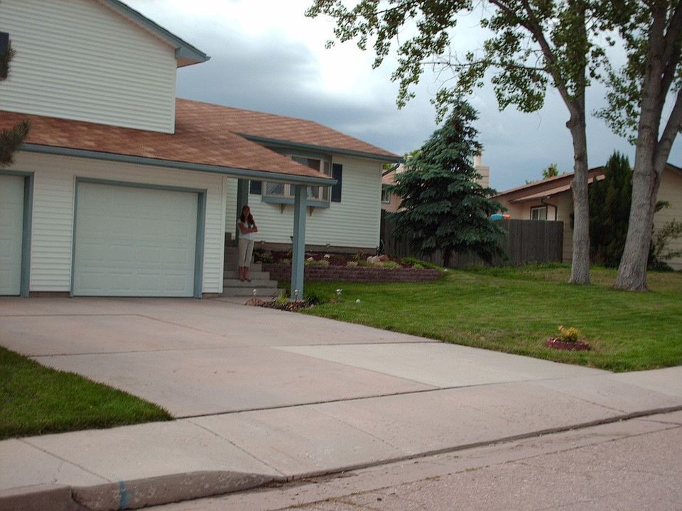 2nd image of 7285 River Bend Rd