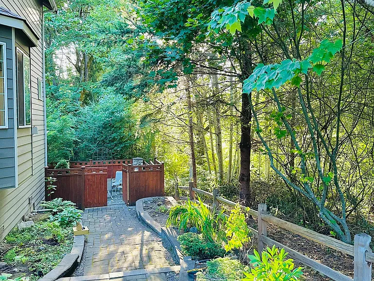 side yard