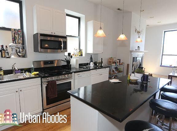 2nd image of 1753 W Chicago Ave #Ua2