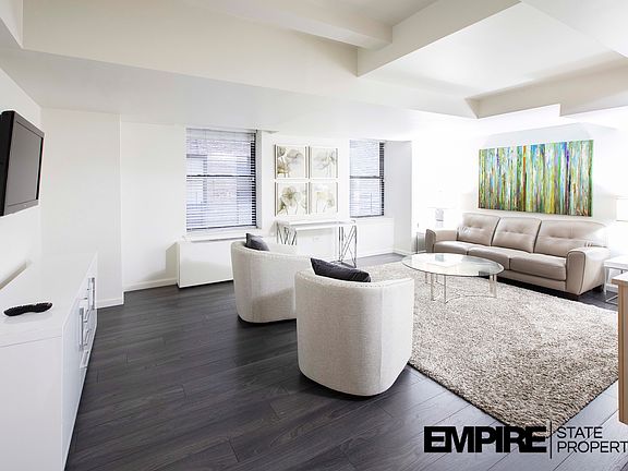2nd image of 150 W 51st St APT 730