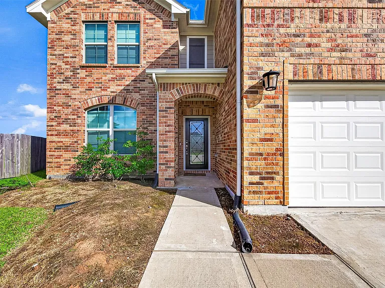 8114 Royal Palm Ct — Photo 4