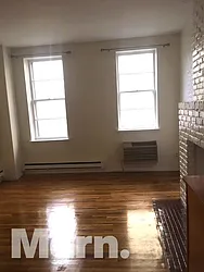 Rented by Mdrn Residential