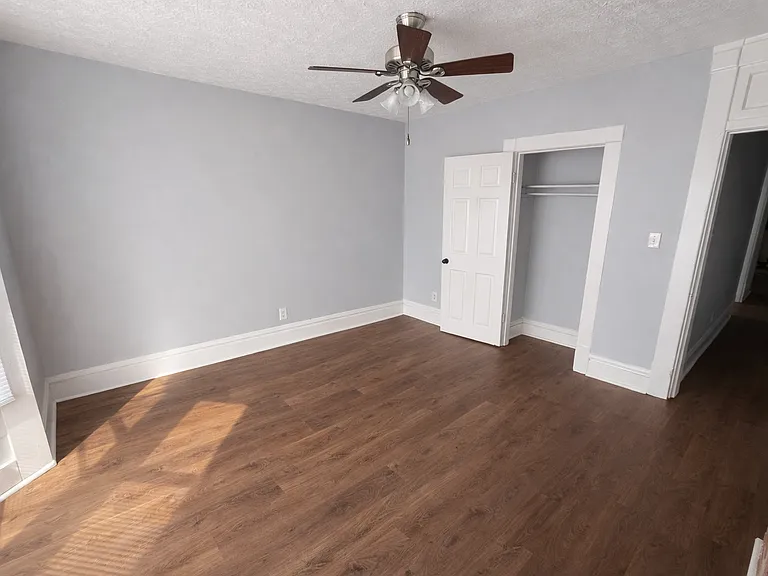 368 N Garfield Ave — Photo 6