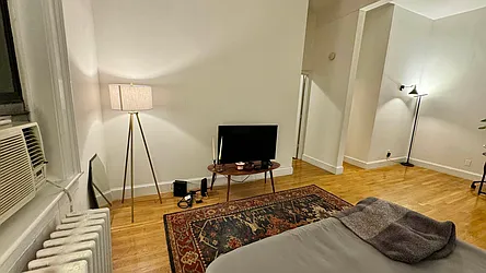 Rented by HOLTON REAL ESTATE INC.