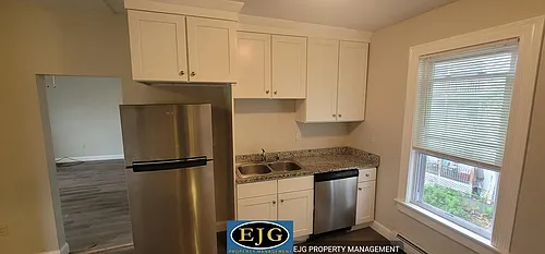 152 Pearl St #2 Photo 1