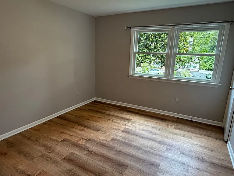 1800 Courtland Rd — Photo 28